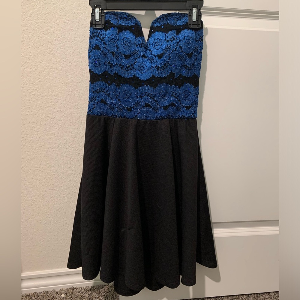 Charlotte Russe blue dress size small